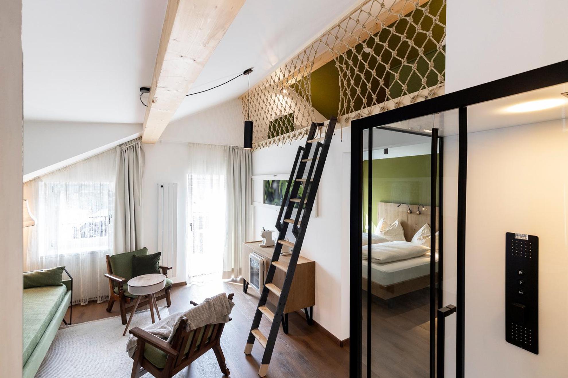 Michlhaus Nature And Suites Алдино Стая снимка